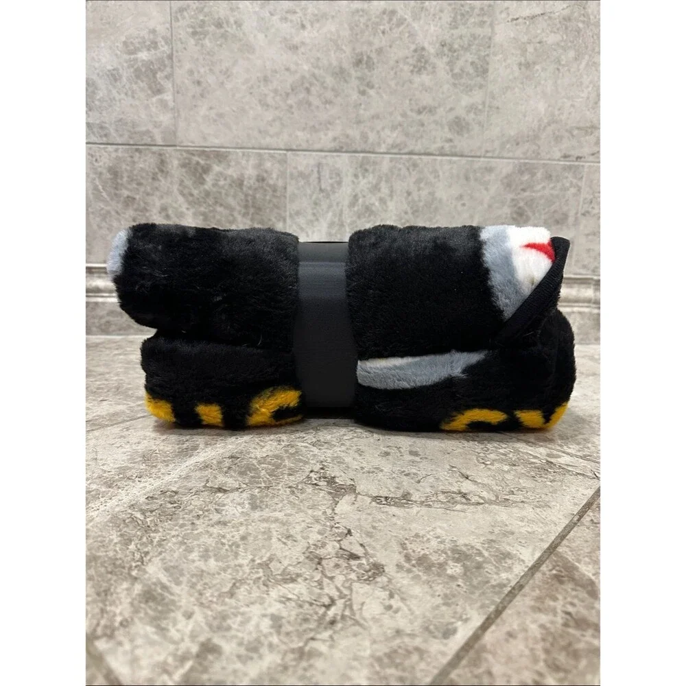 NFL Pittsburgh Steelers Football Throw Blanket NEW 60” X 70” Faux Fur Soft Black